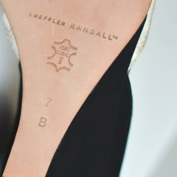 NWOT Loeffler Randall | 'Rae D'Orsay' Snakeskin & Suede Wedge Heels 7 + Dust Bag - Picture 4 of 16